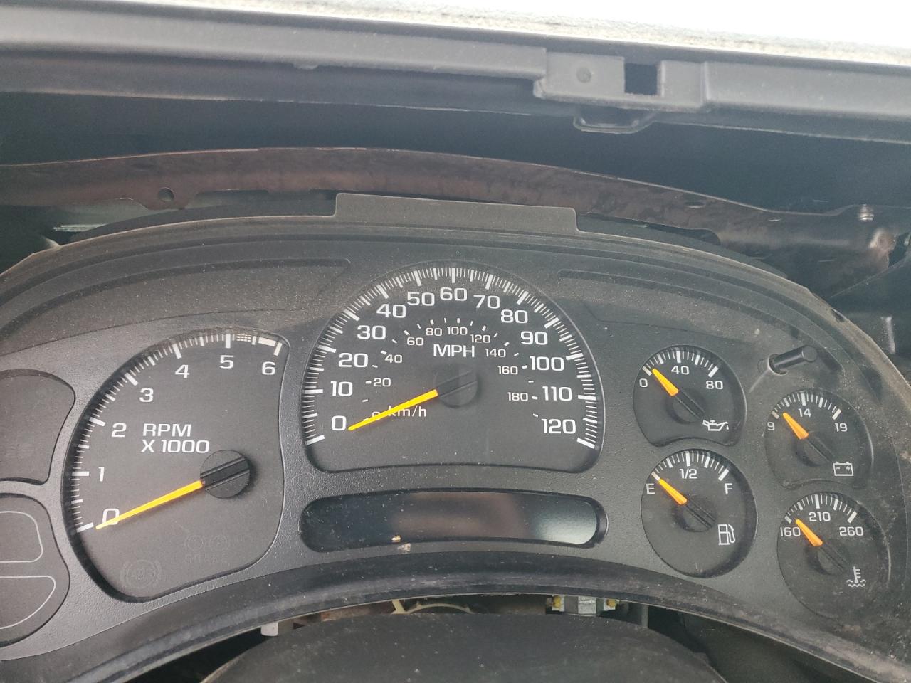 2005 CHEVROLET SILVERADO C1500 photo 9