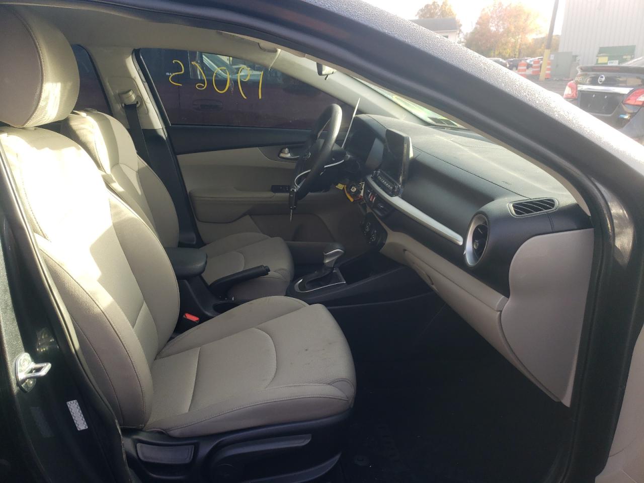 2021 KIA FORTE photo 17