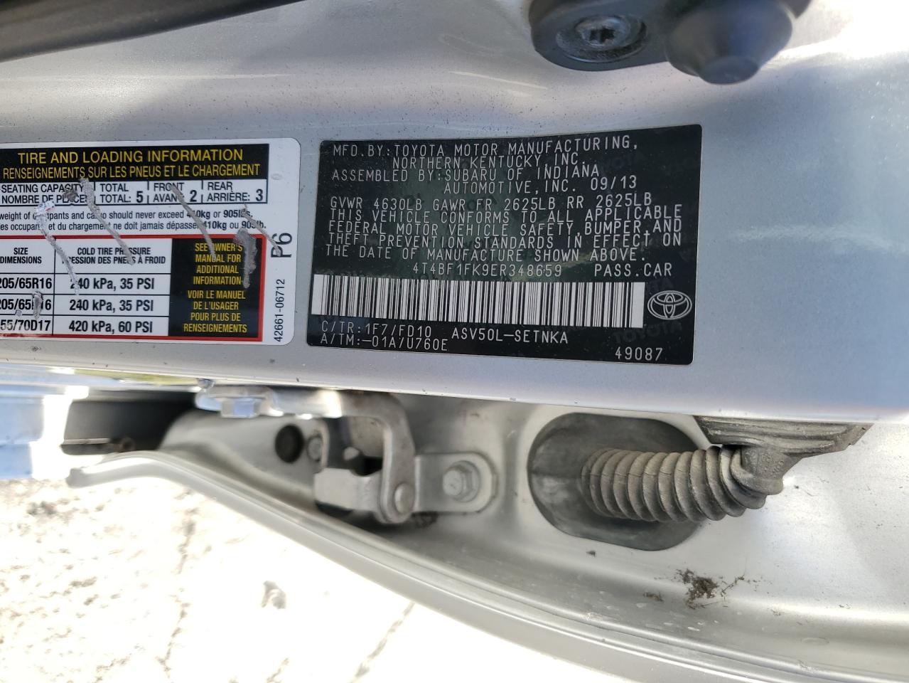 2014 TOYOTA CAMRY LE photo 25