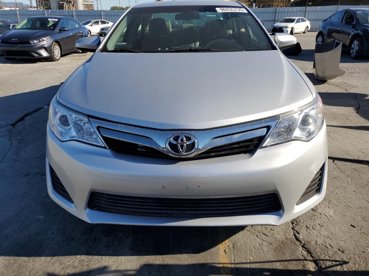 2014 TOYOTA CAMRY LE photo 9