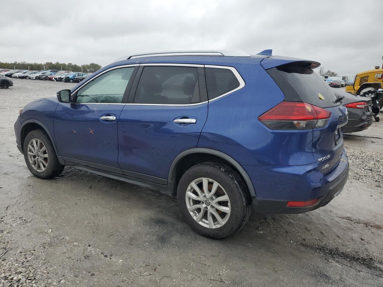 2020 NISSAN ROGUE S photo 2