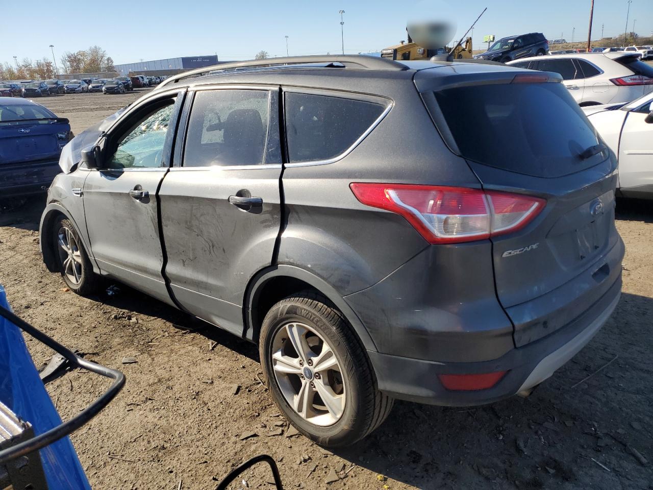 2016 FORD ESCAPE SE photo 4