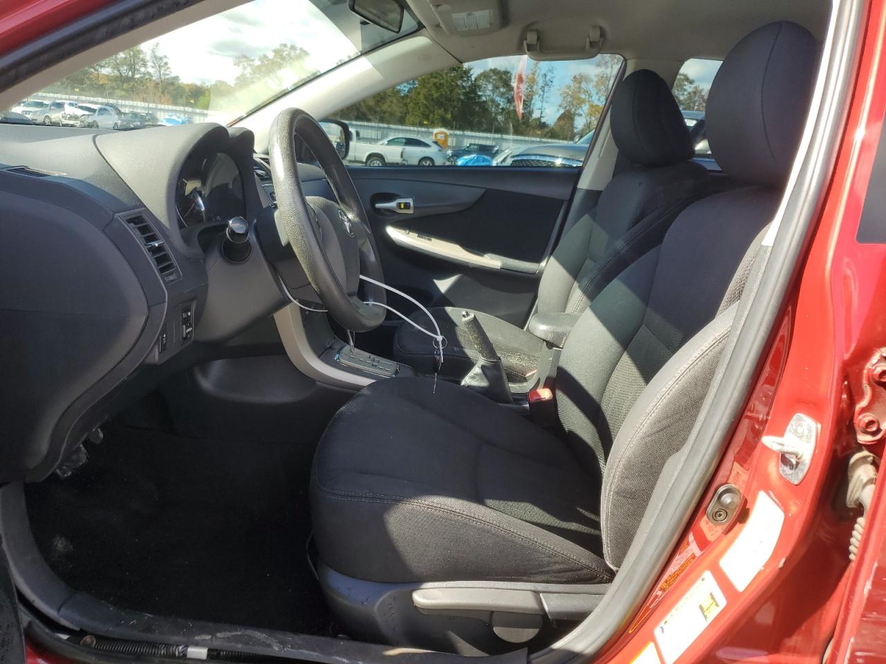 2012 TOYOTA COROLLA BASE photo 7