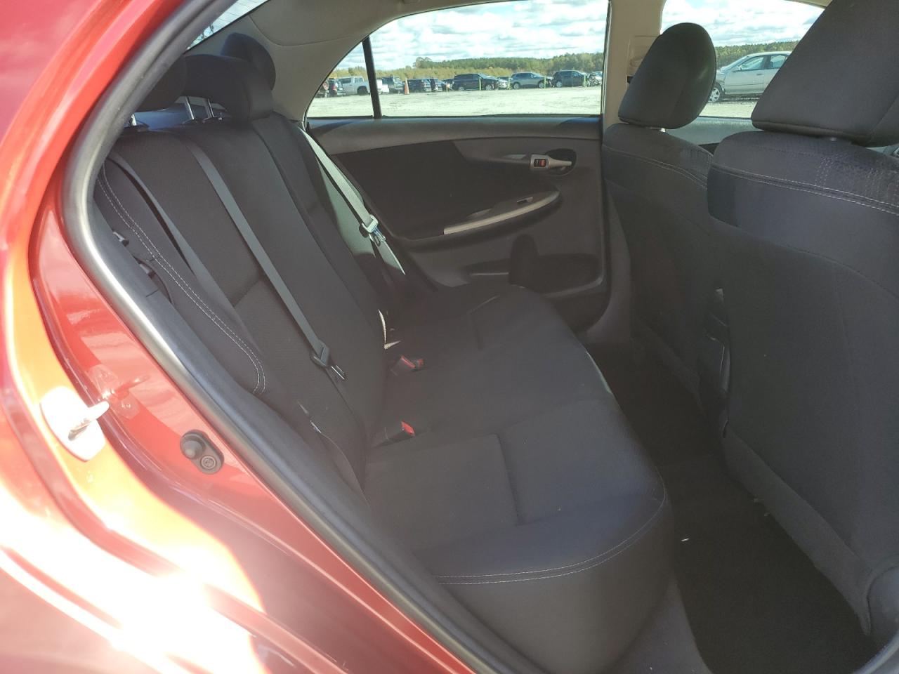 2012 TOYOTA COROLLA BASE photo 10