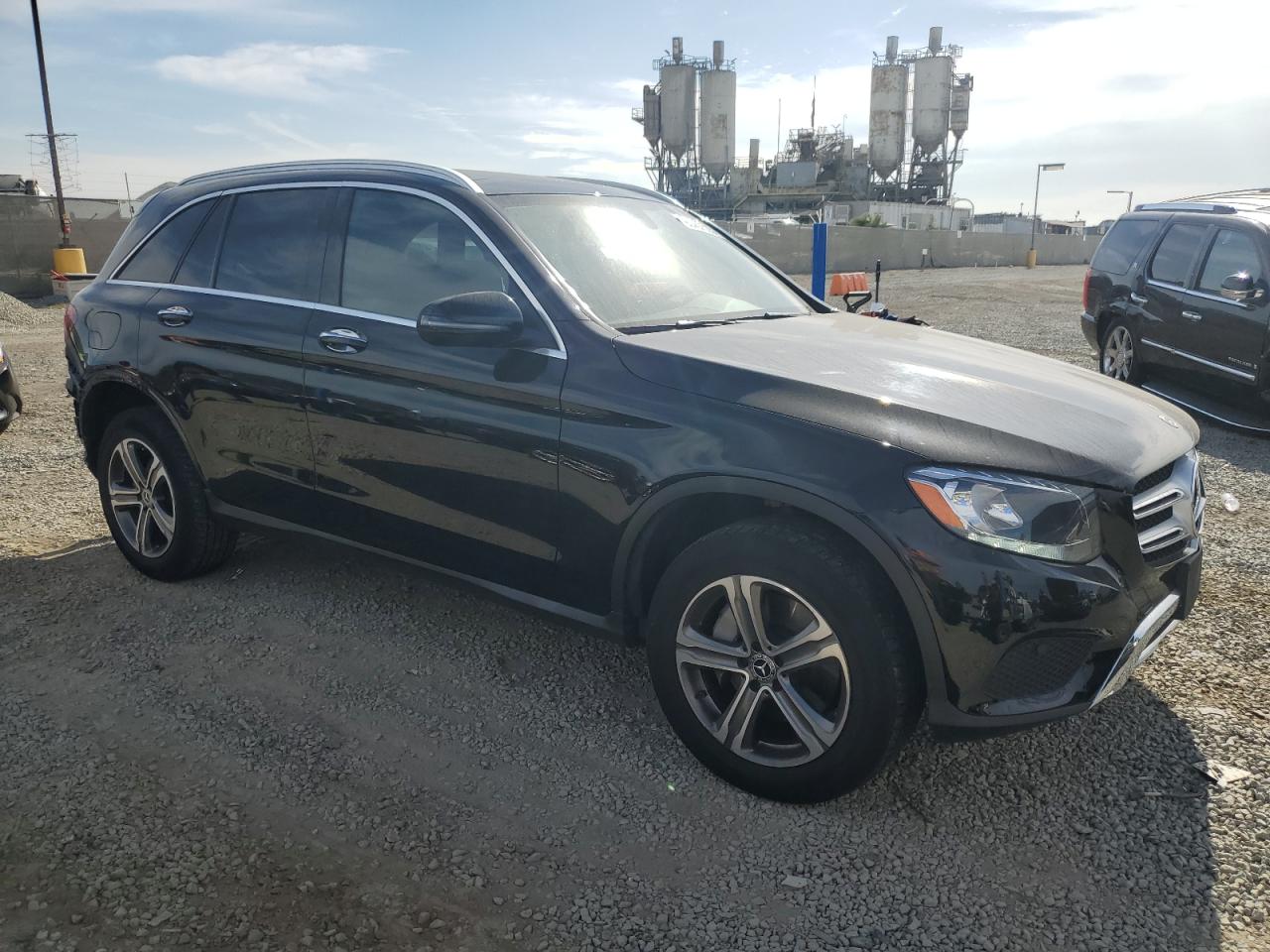 2018 MERCEDES-BENZ GLC 300 photo 4