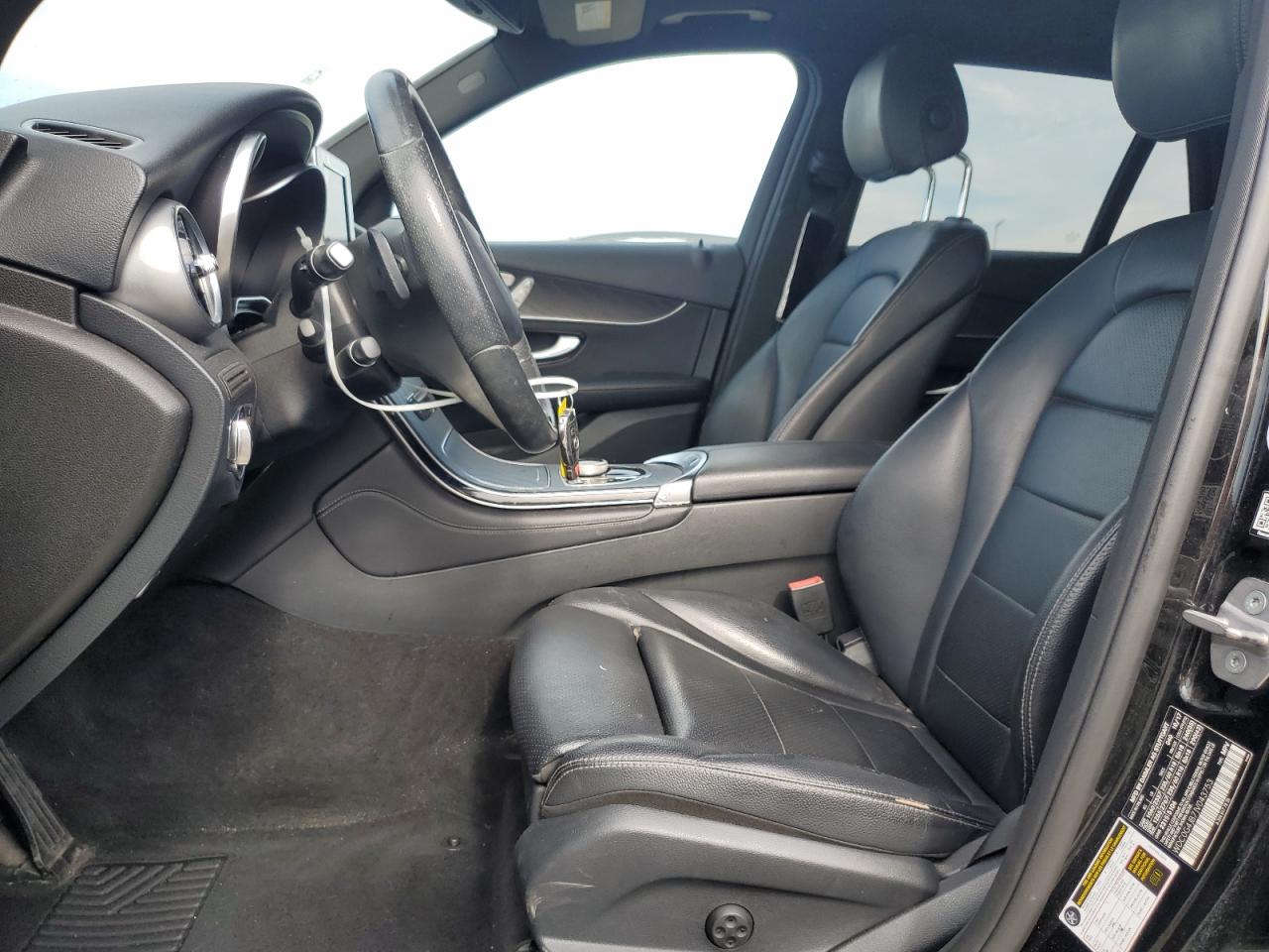 2018 MERCEDES-BENZ GLC 300 photo 7