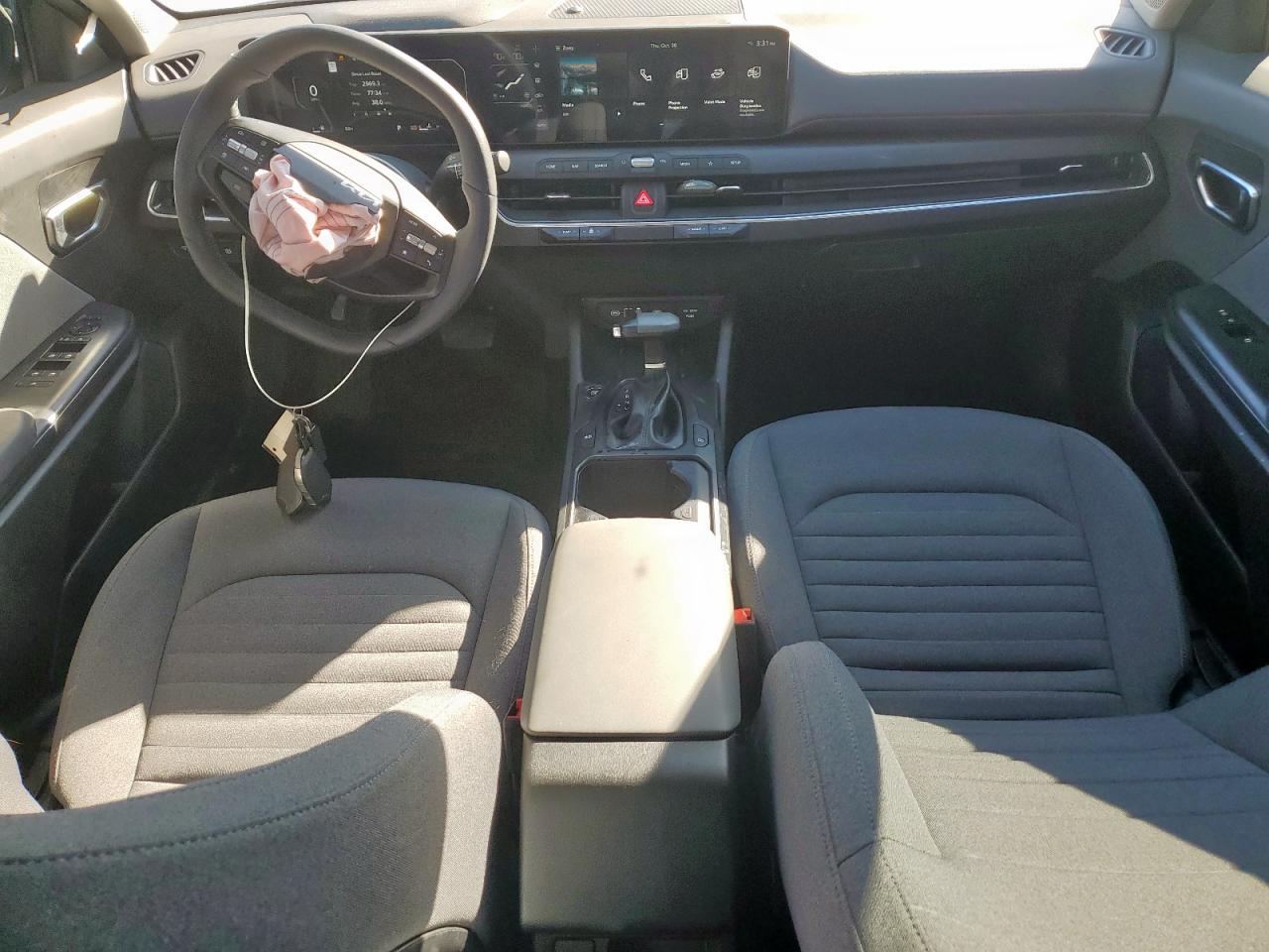 2025 KIA K4 EX photo 22