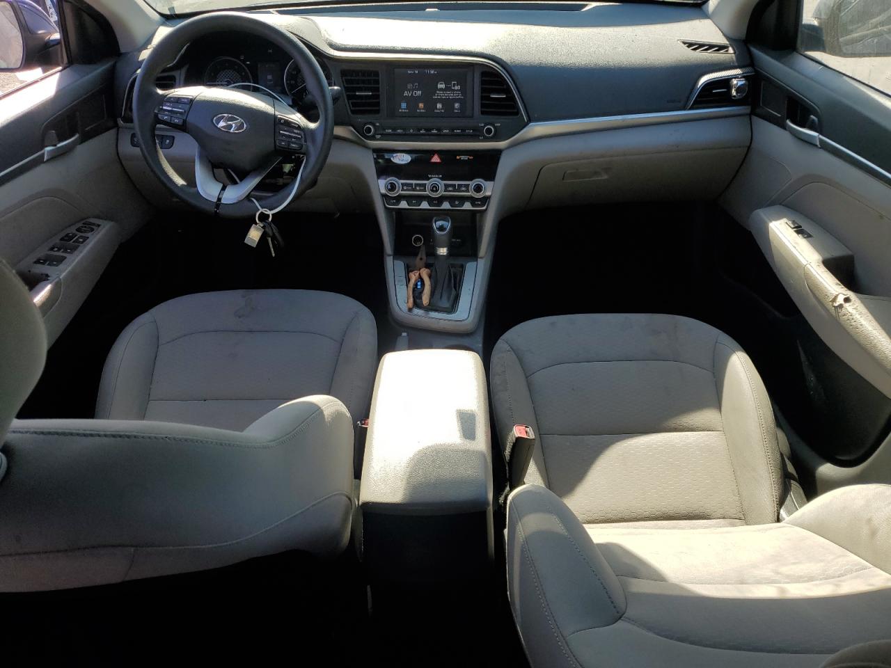 2020 HYUNDAI ELANTRA SEL photo 15