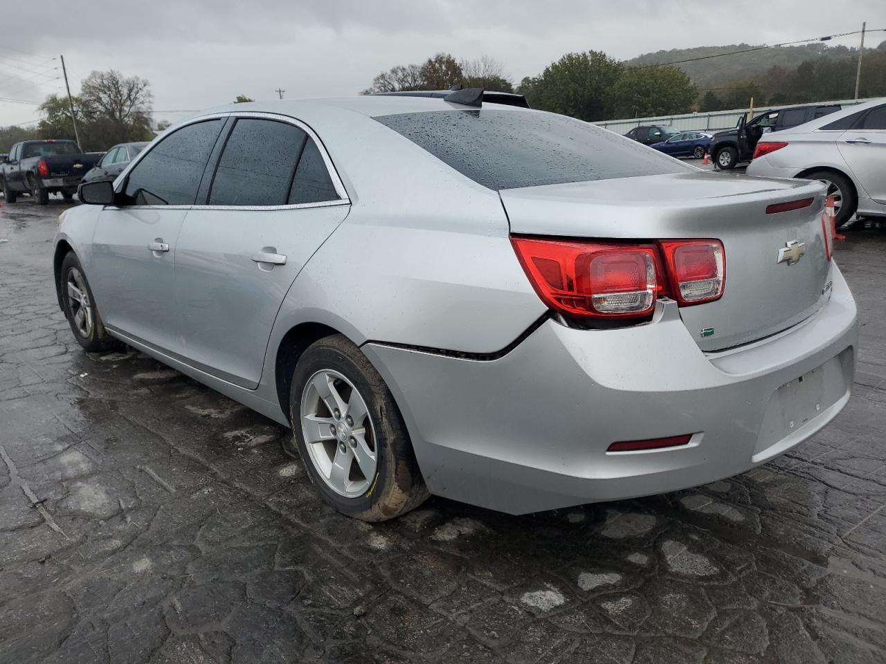 2016 CHEVROLET MALIBU photo 4