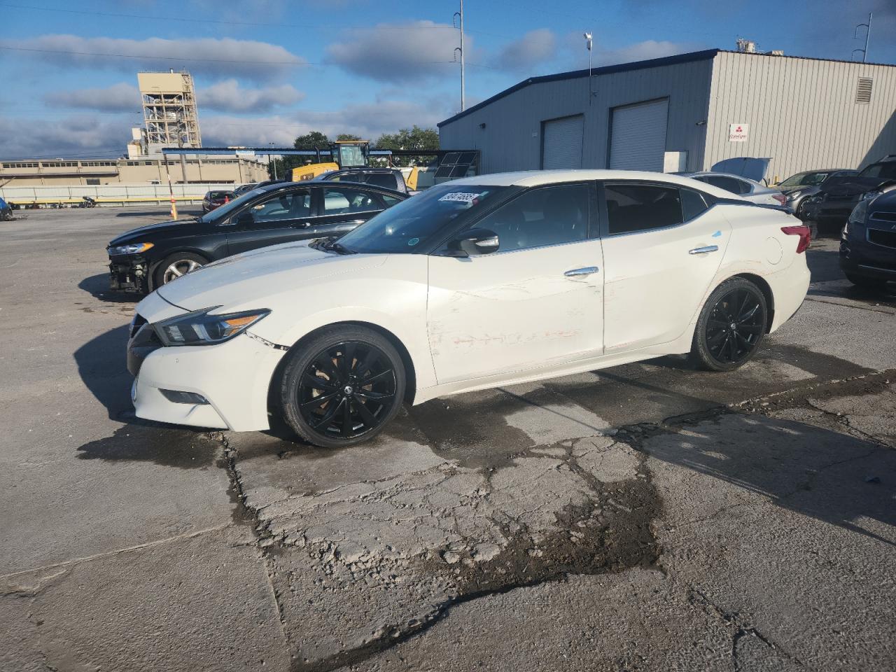 2017 NISSAN MAXIMA