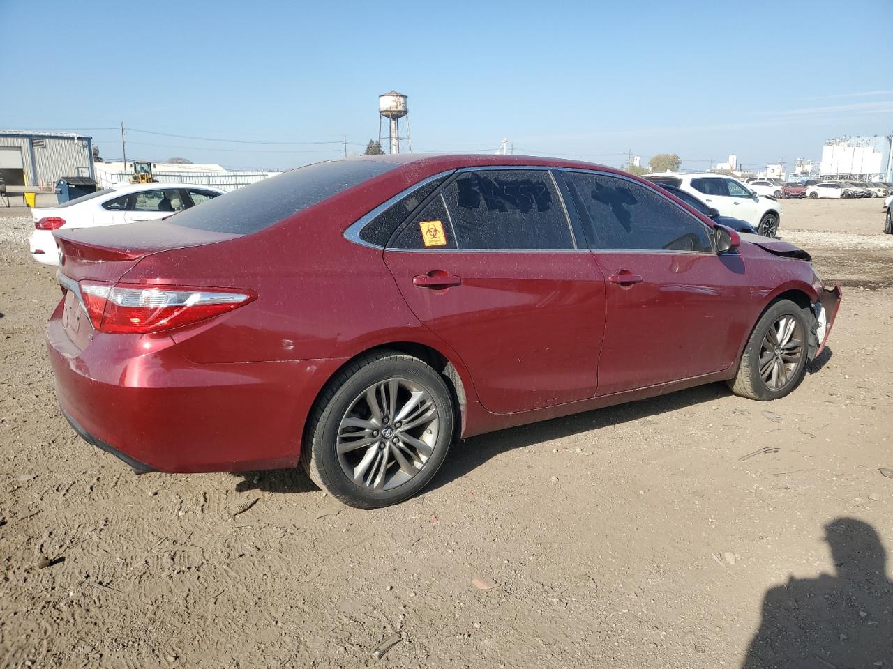 2017 TOYOTA CAMRY LE photo 5