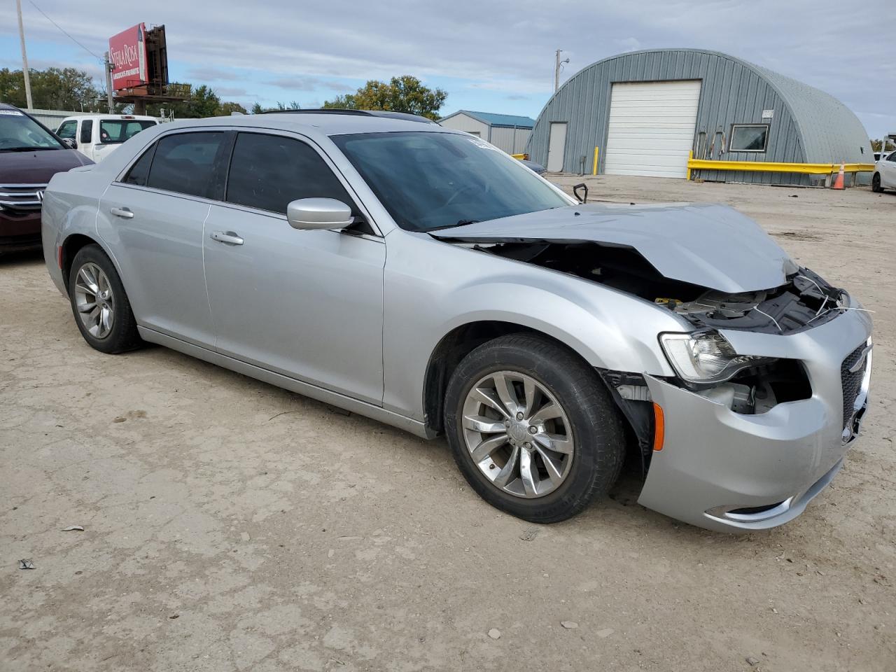 2021 CHRYSLER 300 TOURING photo 7