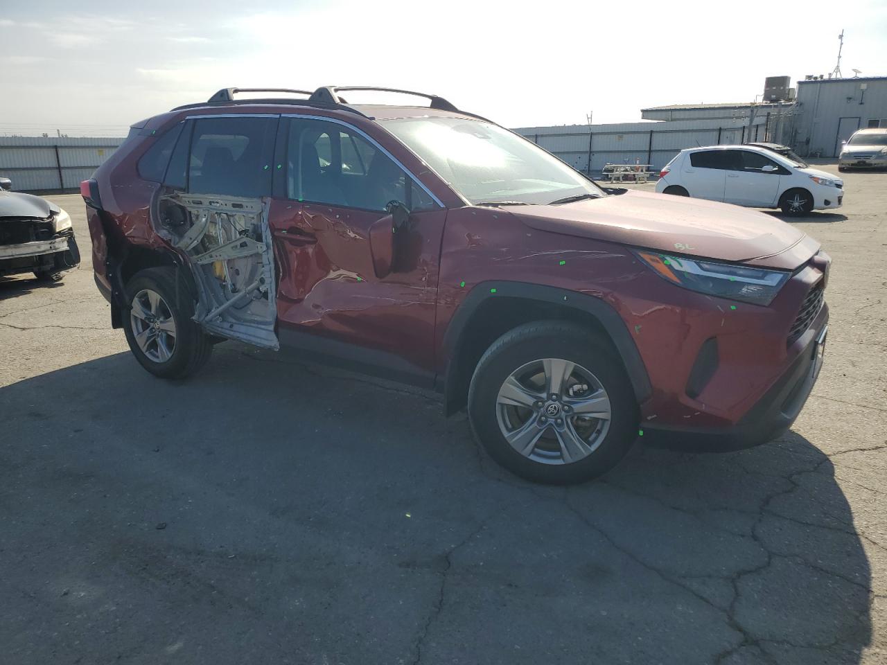 2024 TOYOTA RAV4 XLE photo 4