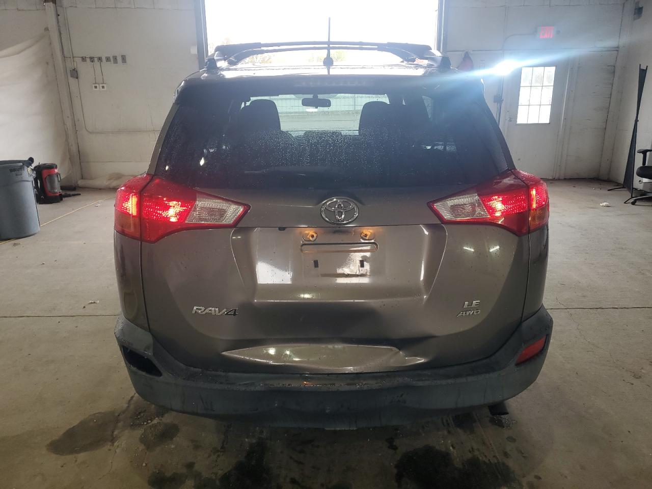 2015 TOYOTA RAV4 LE photo 11