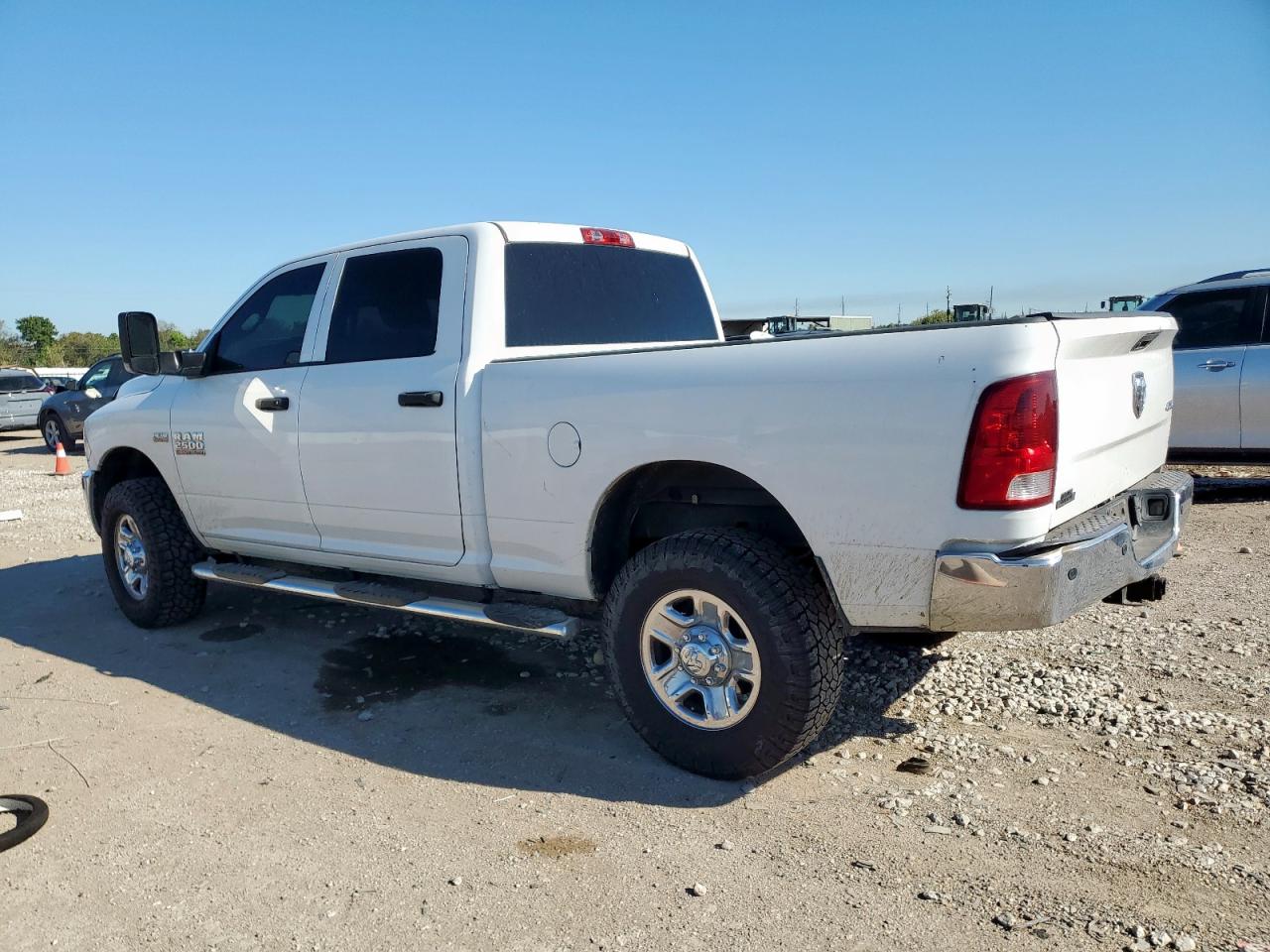 2016 RAM 2500 ST photo 3