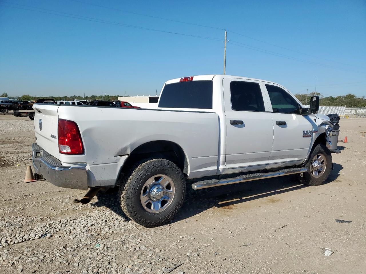 2016 RAM 2500 ST photo 5