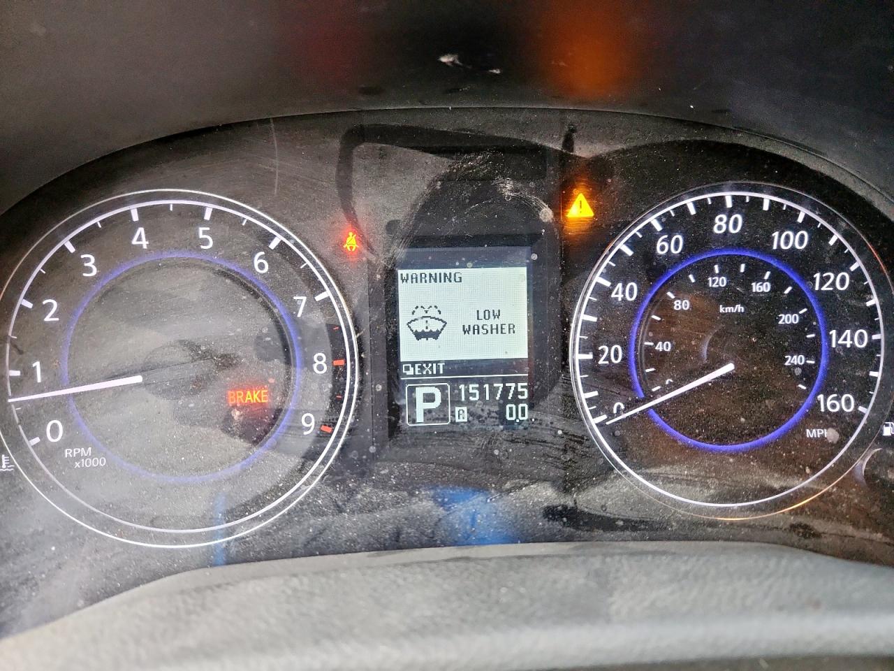 2011 INFINITI G37 photo 17