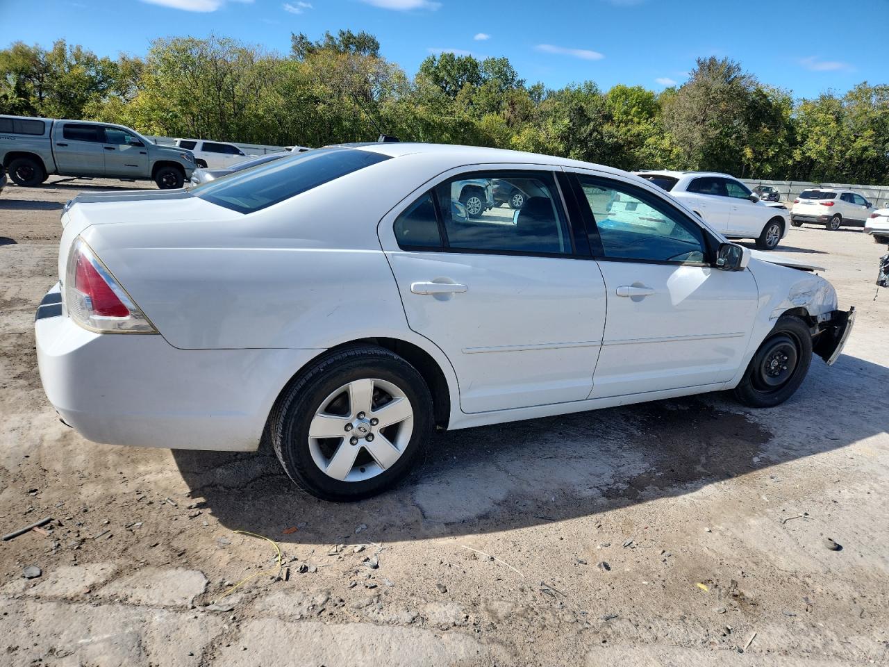 2007 FORD FUSION SE photo 5