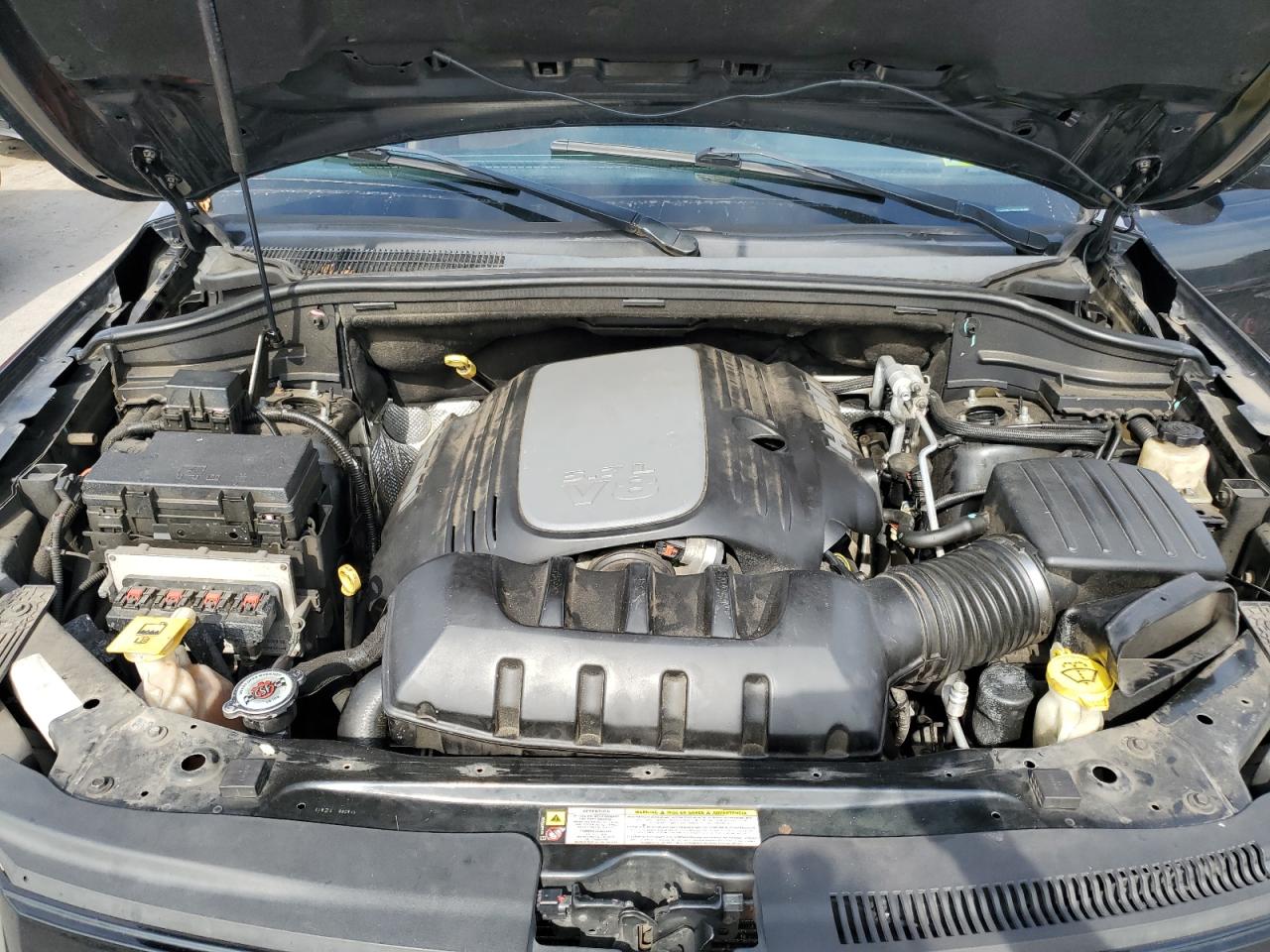 2011 JEEP GRAND CHEROKEE OVERLAND photo 23