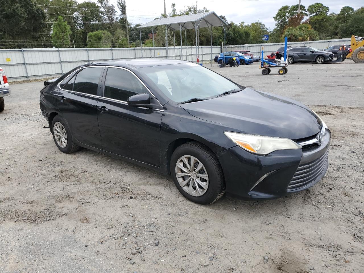 2015 TOYOTA CAMRY LE photo 10