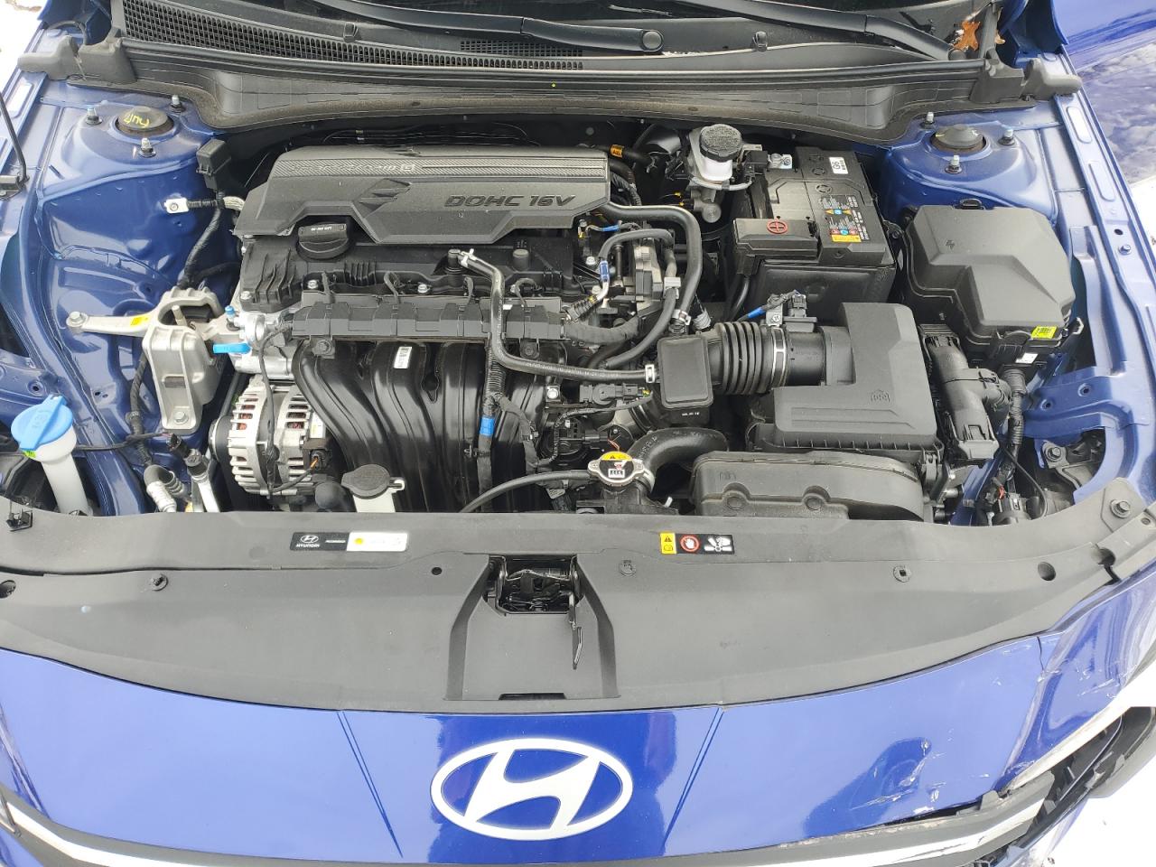2025 HYUNDAI ELANTRA SEL SPORT photo 31