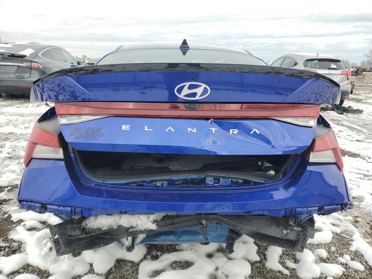 2025 HYUNDAI ELANTRA SEL SPORT photo 16