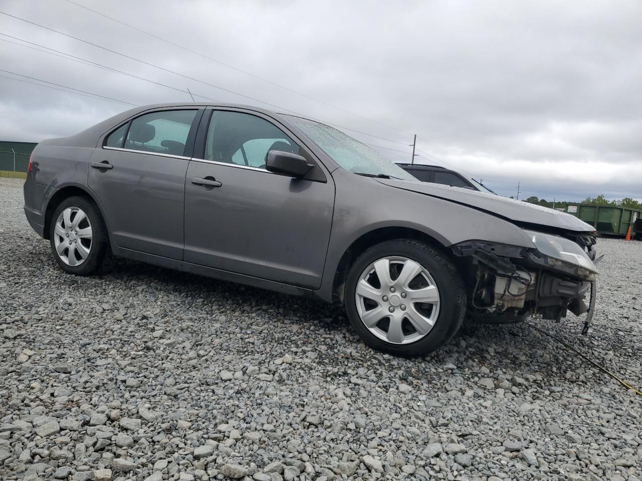 2011 FORD FUSION SE photo 4