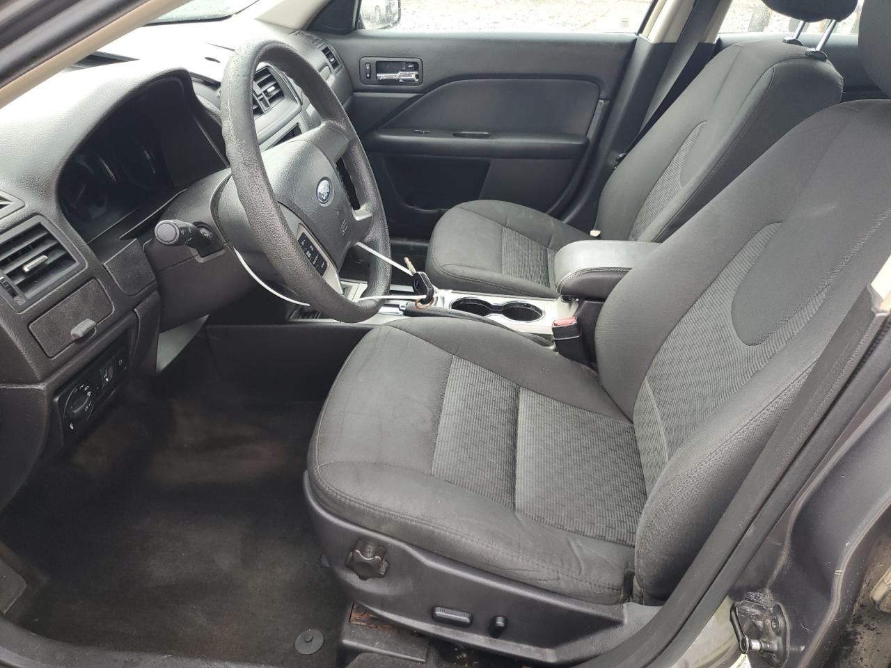 2011 FORD FUSION SE photo 7