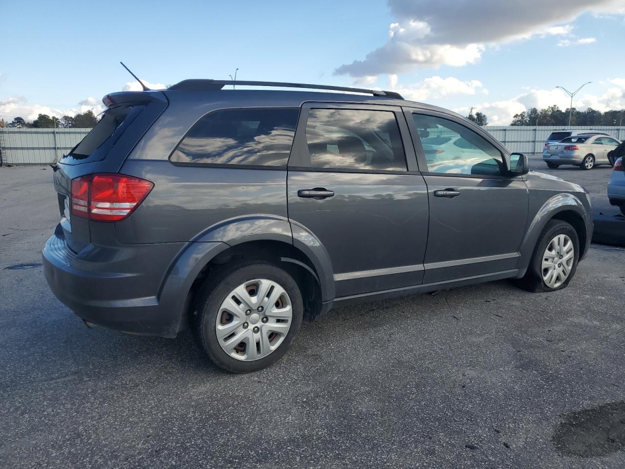 2018 DODGE JOURNEY SE photo 7
