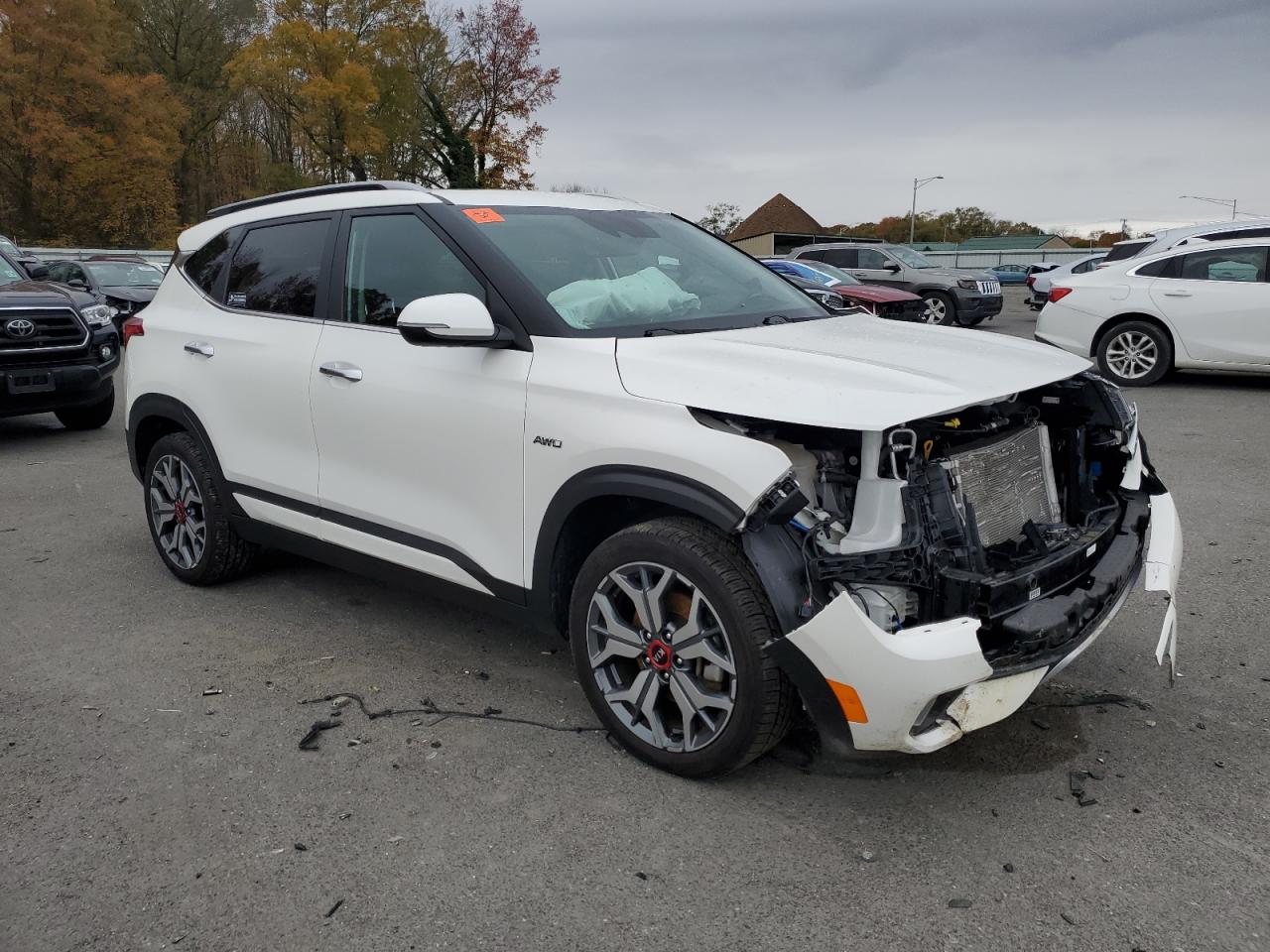 2021 KIA SELTOS SX photo 4
