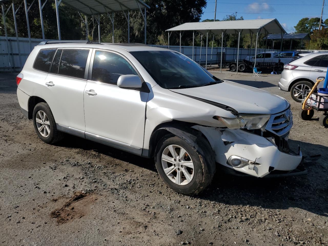 2013 TOYOTA HIGHLANDER SE photo 4