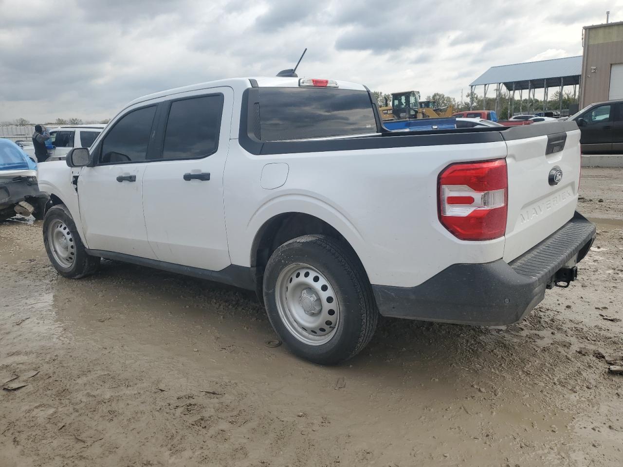 2025 FORD MAVERICK XLT photo 3