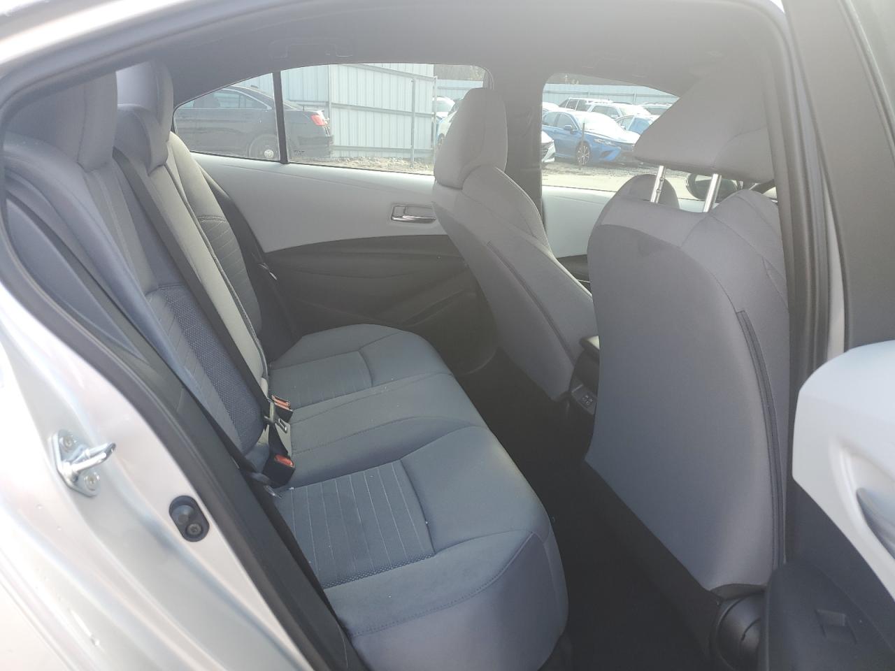 2025 TOYOTA COROLLA SE photo 19