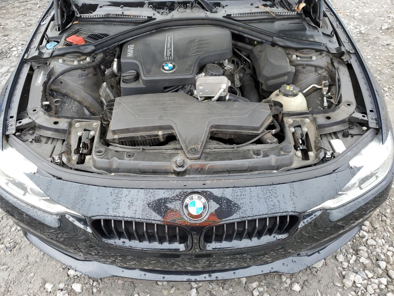 2016 BMW 320 I photo 31