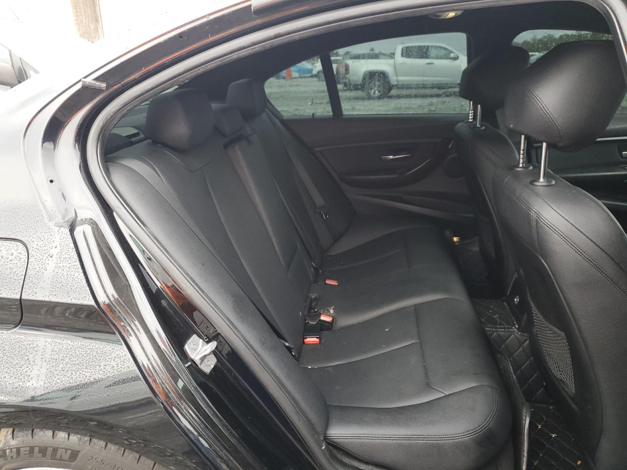 2016 BMW 320 I photo 28