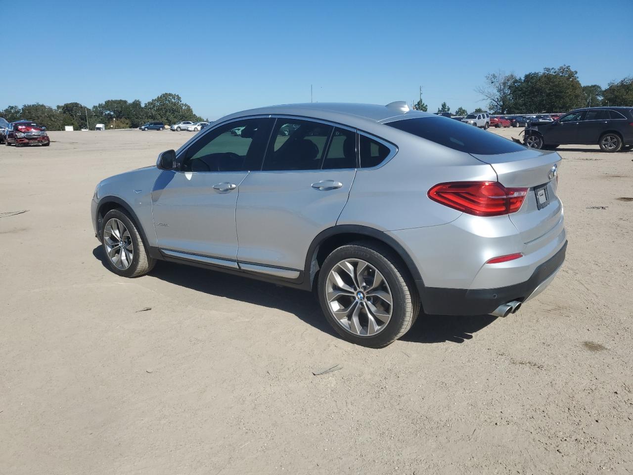 2018 BMW X4 XDRIVE28I photo 3