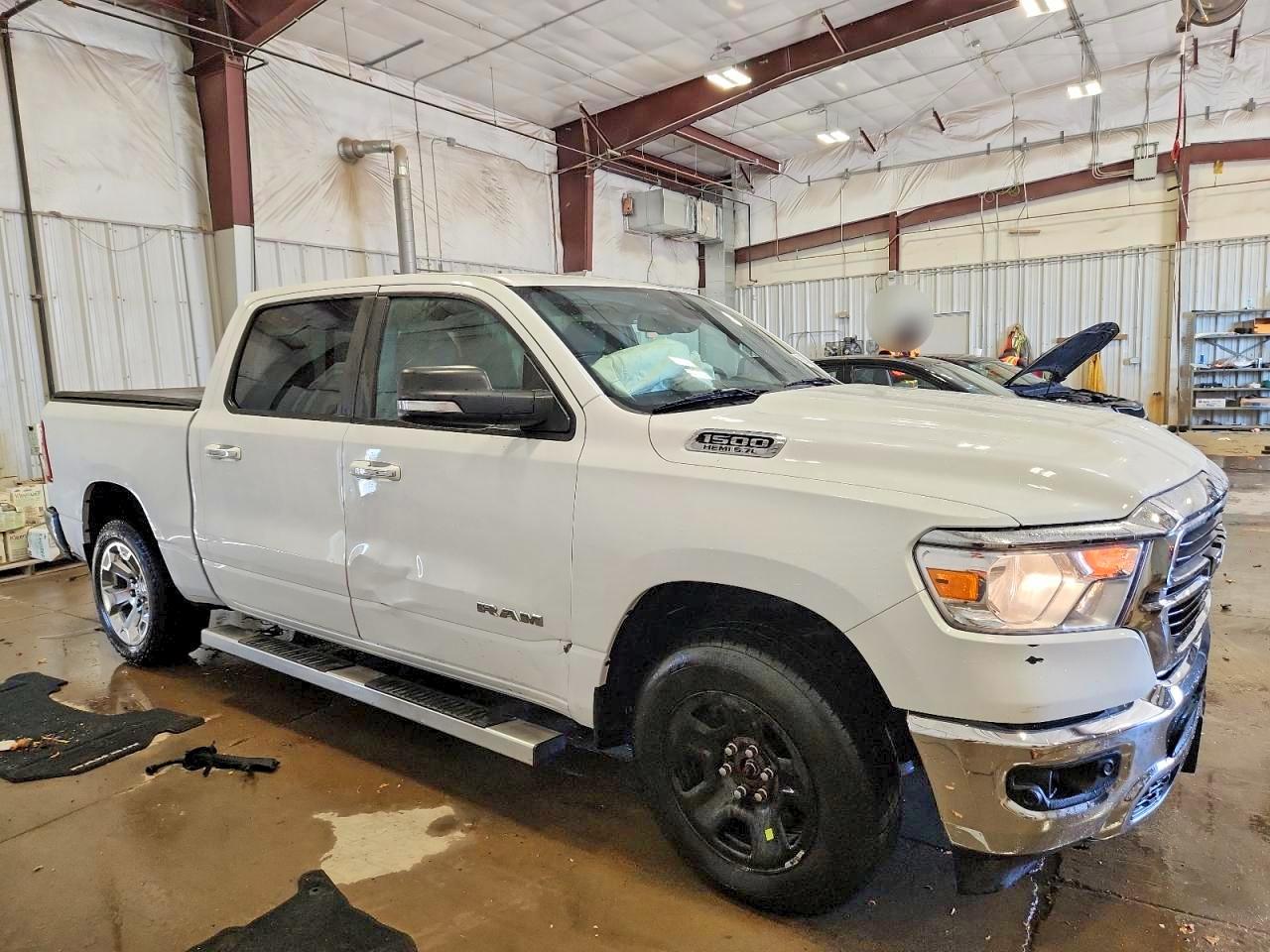 2019 RAM 1500 BIG HORN photo 11