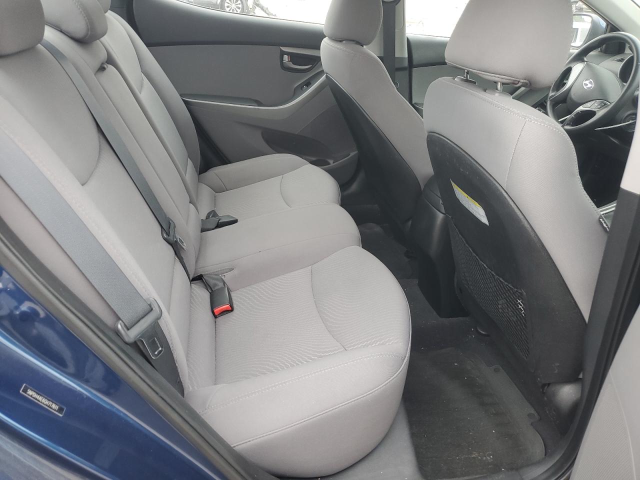 2016 HYUNDAI ELANTRA GT photo 10