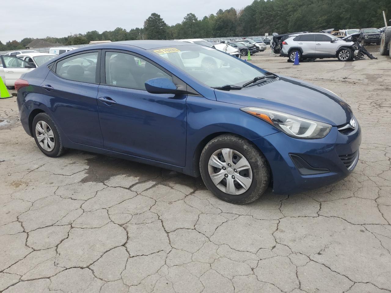 2016 HYUNDAI ELANTRA GT photo 4