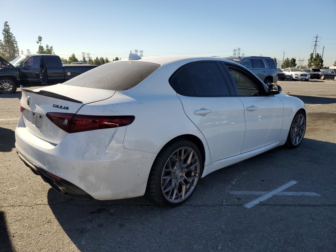2021 ALFA ROMEO GIULIA SPORT photo 3