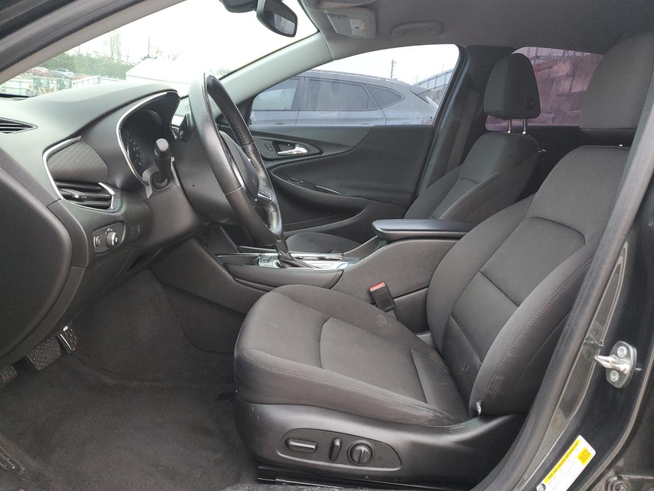 2016 CHEVROLET MALIBU LT photo 13