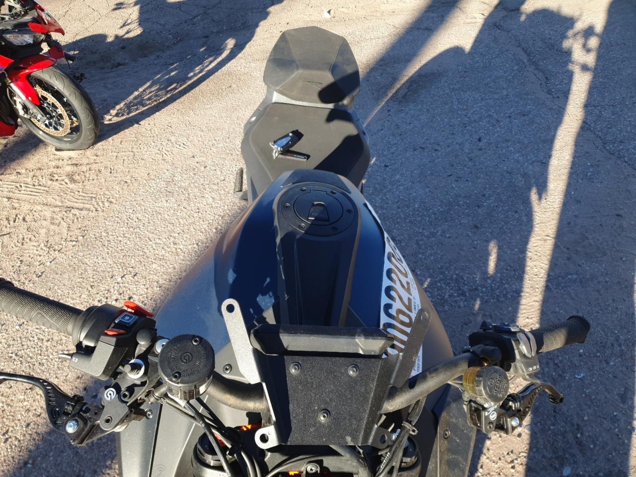 2021 KTM 1290 SUPER DUKE R photo 9
