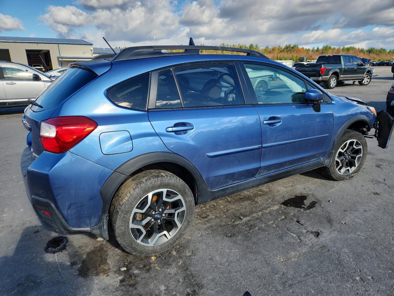 2017 SUBARU CROSSTREK PREMIUM photo 5
