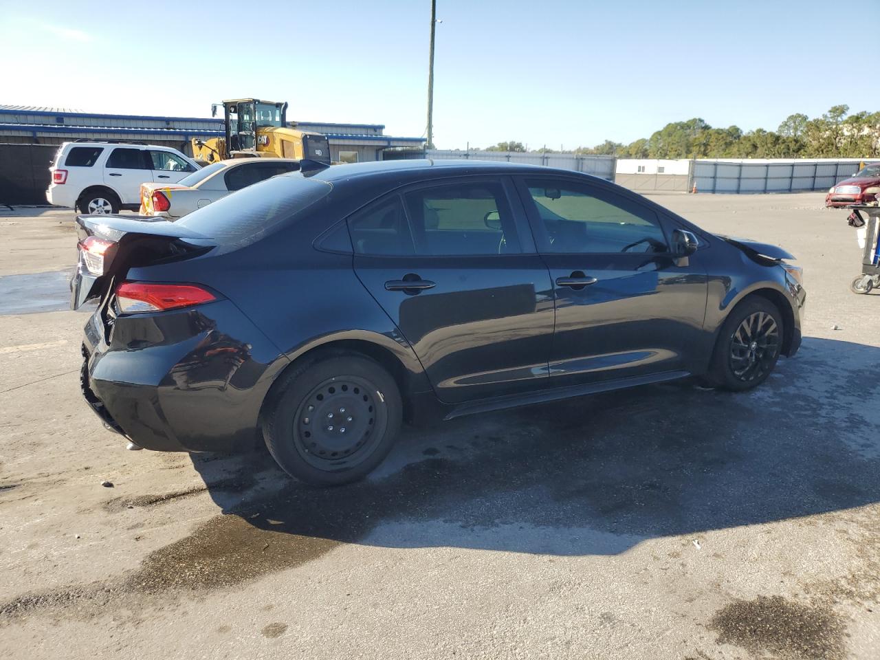 2022 TOYOTA COROLLA LE photo 5