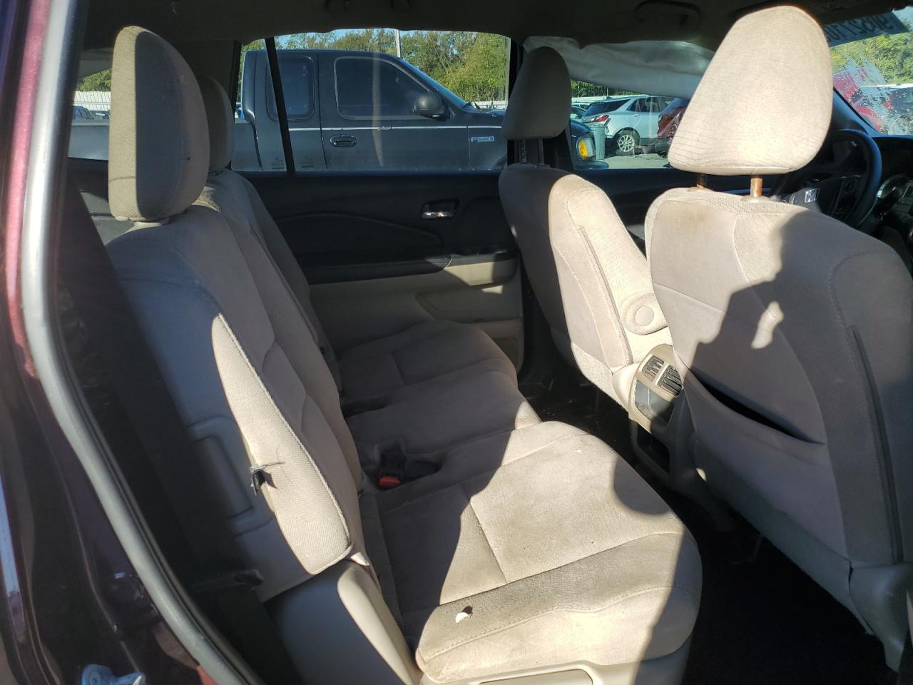 2016 HONDA PILOT LX photo 11