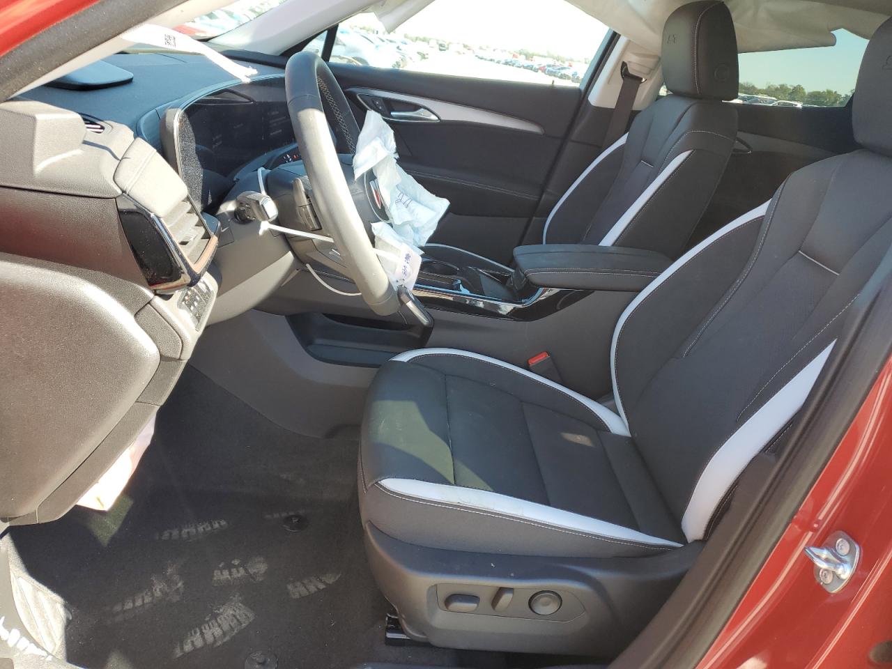 2025 BUICK ENVISION SPORT TOURING photo 13