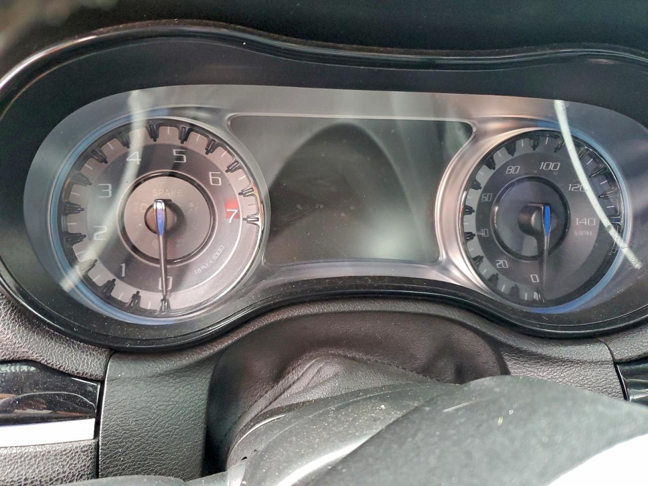 2019 CHRYSLER 300 S photo 17