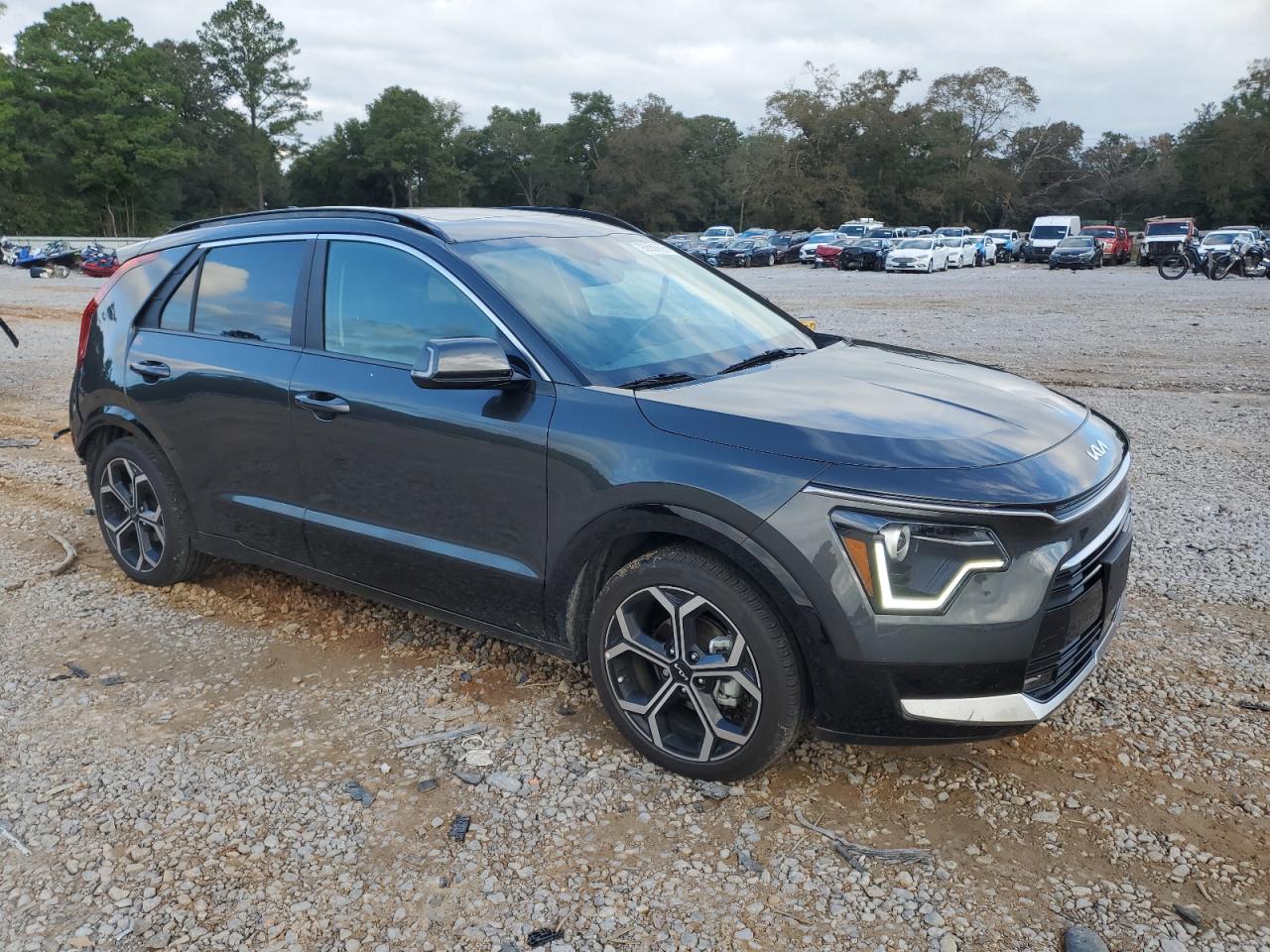 2024 KIA NIRO EX photo 7
