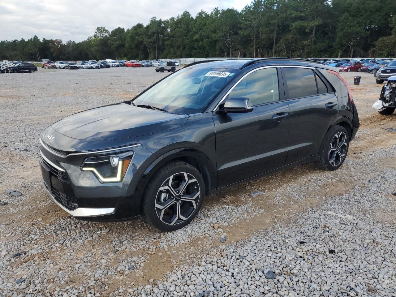 2024 KIA NIRO