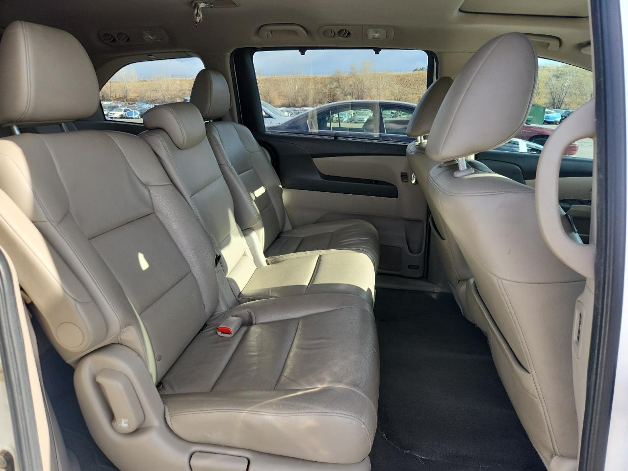 2014 HONDA ODYSSEY EXL photo 11